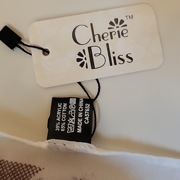 Gauzy scarf with pearls & glittery accents approximately 72 inches in length NWT - Picture 12 of 12